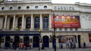 Garrick-Theatre-City-of-Angels outside